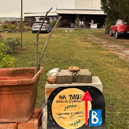 Na Tvrzi - Galerie V Prirode *